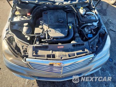 Zdjęcie 11 z 12 samochodu: 2014 MERCEDES-BENZ C 250 VIN:WDDGF4HB1EG250782 - miniatura