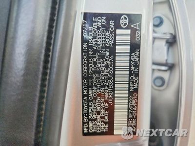 Zdjęcie 12 z 12 samochodu: 2018 TOYOTA PRIUS C ONE VIN:JTDKDTB36J1600376 - miniatura