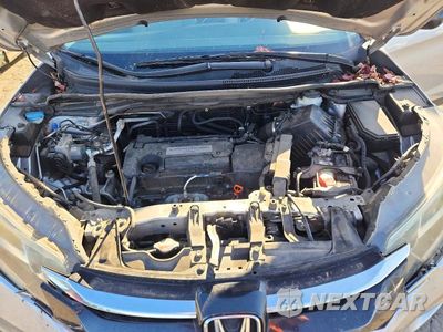 Zdjęcie 11 z 12 samochodu: 2015 HONDA CR-V LX VIN:3CZRM3H35FG704138 - miniatura