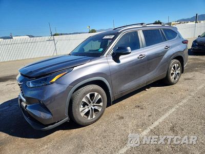 2024 TOYOTA HIGHLANDER HYBRID XLE 5TDKBRCH2RS143146 - główne zdjęcie licytacji z USA - miniatura