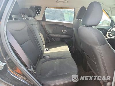 Zdjęcie 10 z 12 samochodu: 2014 KIA SOUL BASE VIN:KNDJN2A27E7720704 - miniatura