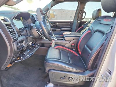 Zdjęcie 7 z 12 samochodu: 2021 RAM 1500 TRX VIN:1C6SRFU95MN813103 - miniatura