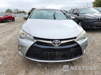 Piąte zdjęcie samochodu w środku: 2015 TOYOTA CAMRY SE VIN:4T1BF1FK9FU920924 - miniatura