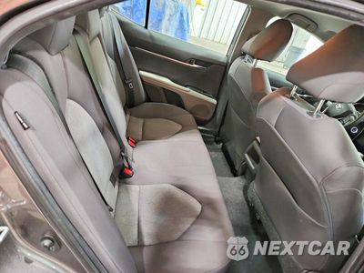 Zdjęcie 10 z 12 samochodu: 2020 TOYOTA CAMRY LE VIN:4T1C11AK2LU508074 - miniatura