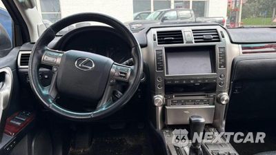 Zdjęcie 9 z 10 samochodu: 2012 LEXUS GX 460 VIN:JTJBM7FX0C5038360 - miniatura