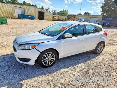2015 FORD FOCUS SE 1FADP3K23FL270656 - główne zdjęcie licytacji z USA - miniatura