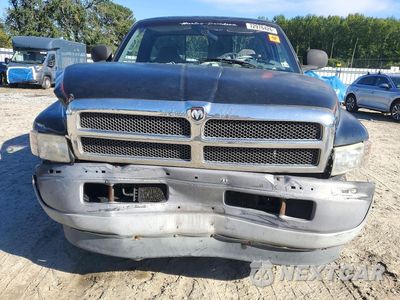 Piąte zdjęcie samochodu w środku: 2000 DODGE RAM 1500 VIN:1B7HC16X7YS576351 - miniatura