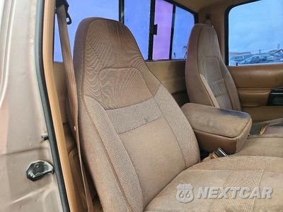 Zdjęcie 10 z 12 samochodu: 1996 MAZDA B2300 VIN:4F4CR12A8TTM43988 - miniatura