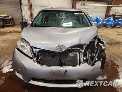 Piąte zdjęcie samochodu w środku: 2014 TOYOTA SIENNA LE VIN:5TDKK3DC7ES410033 - miniatura
