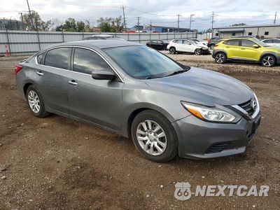 Czwarte zdjęcie samochodu z boku: 2016 NISSAN ALTIMA 2.5 S VIN:1N4AL3AP6GN365228 - miniatura