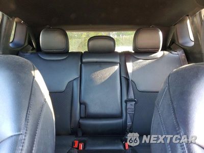 Zdjęcie 10 z 13 samochodu: 2025 JEEP COMPASS LATITUDE VIN:3C4NJDBN8ST594832 - miniatura