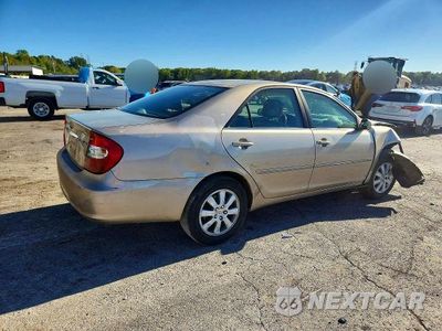Trzecie zdjęcie samochodu z tyłu: 2002 TOYOTA CAMRY XLE VIN:4T1BE30K92U625033 - miniatura