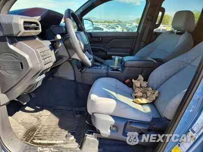 Zdjęcie 7 z 12 samochodu: 2026 TOYOTA TACOMA SR5 VIN:3TMKB5FN8TM083293 - miniatura
