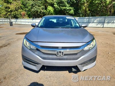 Piąte zdjęcie samochodu w środku: 2018 HONDA CIVIC LX VIN:2HGFC2F57JH542968 - miniatura