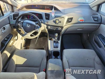 Zdjęcie 8 z 12 samochodu: 2012 HONDA CIVIC LX VIN:19XFB2F58CE316180 - miniatura