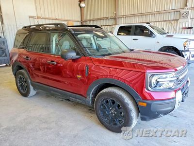 Czwarte zdjęcie samochodu z boku: 2025 FORD BRONCO SPORT BADLANDS VIN:3FMCR9DA8SRF21430 - miniatura