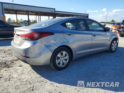 Trzecie zdjęcie samochodu z tyłu: 2016 HYUNDAI ELANTRA SE VIN:5NPDH4AE5GH706616 - miniatura
