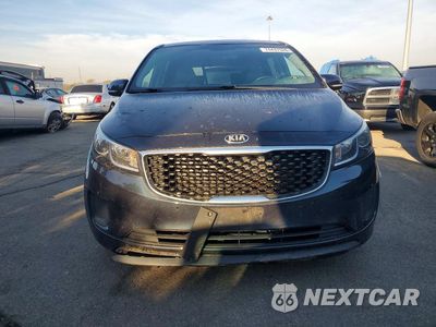 Piąte zdjęcie samochodu w środku: 2017 KIA SEDONA LX VIN:KNDMB5C13H6233618 - miniatura