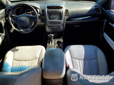 Zdjęcie 8 z 13 samochodu: 2015 KIA SORENTO SX LIMITED VIN:5XYKW4A76FG575216 - miniatura