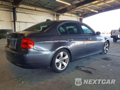 Trzecie zdjęcie samochodu z tyłu: 2006 BMW 325 I AUTOMATIC VIN:WBAVB17536NK41289 - miniatura