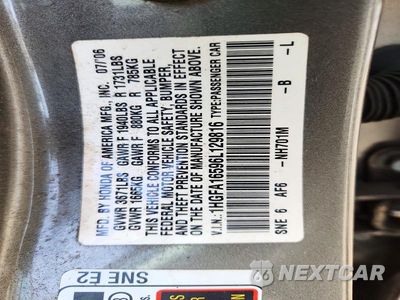 Zdjęcie 12 z 12 samochodu: 2006 HONDA CIVIC LX VIN:1HGFA16596L129816 - miniatura