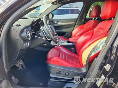 Zdjęcie 7 z 12 samochodu: 2022 ALFA ROMEO STELVIO TI VIN:ZASPAKBN5N7D25006 - miniatura
