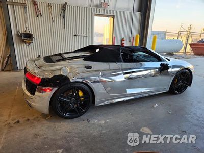 Trzecie zdjęcie samochodu z tyłu: 2017 AUDI R8 SPYDER VIN:WUAVACFXXH7904405 - miniatura