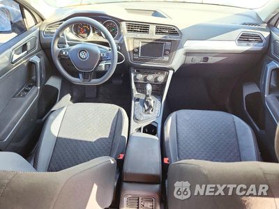Zdjęcie 8 z 13 samochodu: 2018 VOLKSWAGEN TIGUAN S VIN:3VV0B7AX9JM158710 - miniatura
