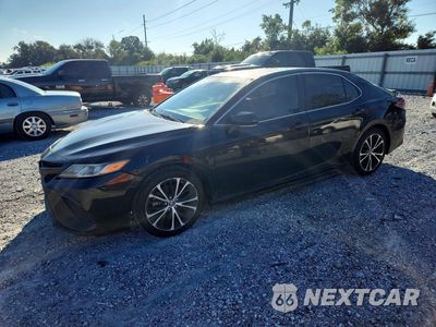 2018 TOYOTA CAMRY SE 4T1B11HK6JU650281 - główne zdjęcie licytacji z USA - miniatura