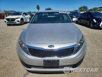Piąte zdjęcie samochodu w środku: 2012 KIA OPTIMA LX VIN:KNAGM4A78C5282284 - miniatura