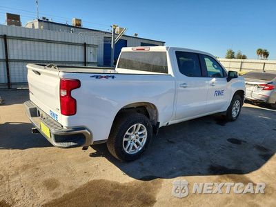 Trzecie zdjęcie samochodu z tyłu: 2019 CHEVROLET SILVERADO K1500 LT VIN:3GCUYDED0KG270082 - miniatura
