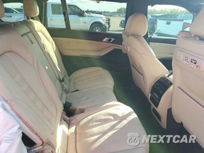Zdjęcie 11 z 13 samochodu: 2019 BMW X7 XDRIVE40I VIN:5UXCW2C59KL087993 - miniatura