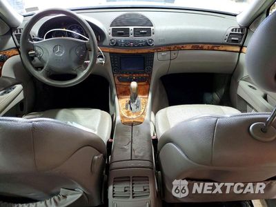 Zdjęcie 8 z 12 samochodu: 2004 MERCEDES-BENZ E 320 4MATIC VIN:WDBUF82J64X165468 - miniatura