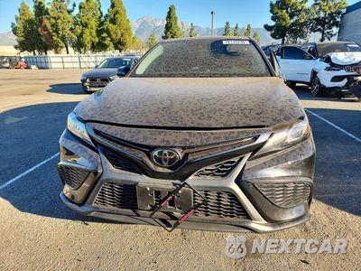 Piąte zdjęcie samochodu w środku: 2024 TOYOTA CAMRY SE VIN:4T1G11AK0RU909763 - miniatura
