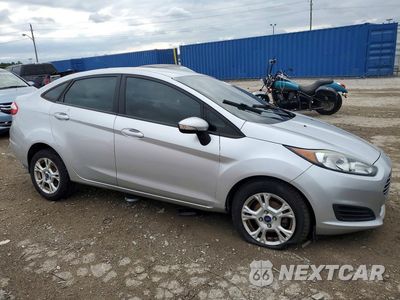 Czwarte zdjęcie samochodu z boku: 2016 FORD FIESTA SE VIN:3FADP4BJ3GM187354 - miniatura