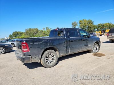 Trzecie zdjęcie samochodu z tyłu: 2023 RAM 1500 LARAMIE VIN:1C6SRFRTXPN658041 - miniatura
