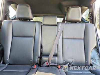 Zdjęcie 10 z 14 samochodu: 2016 TOYOTA RAV4 SE VIN:JTMJFREV6GJ052023 - miniatura