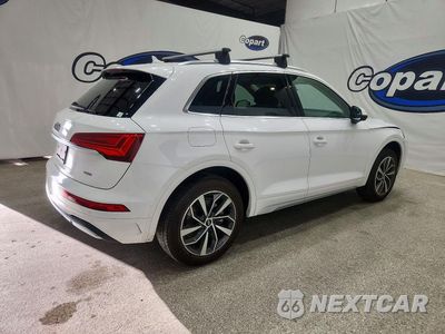 Trzecie zdjęcie samochodu z tyłu: 2021 AUDI Q5 PREMIUM VIN:WA1AAAFY1M2073290 - miniatura