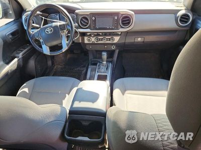 Zdjęcie 8 z 13 samochodu: 2017 TOYOTA TACOMA SR5 V6 VIN:3TMDZ5BN7HM029579 - miniatura
