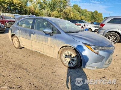 Czwarte zdjęcie samochodu z boku: 2022 TOYOTA COROLLA LE VIN:JTDEAMDE9NJ057010 - miniatura