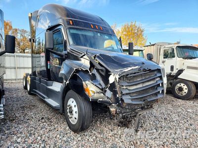 Czwarte zdjęcie samochodu z boku: 2020 FREIGHTLINER CASCADIA 126 SEMI TRUCK VIN:3AKJHHDR2LSKB5041 - miniatura