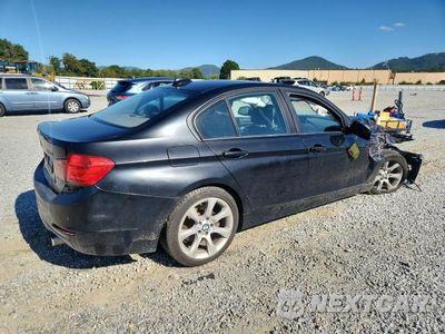 Trzecie zdjęcie samochodu z tyłu: 2013 BMW 335 XI VIN:WBA3B9G59DNP39712 - miniatura