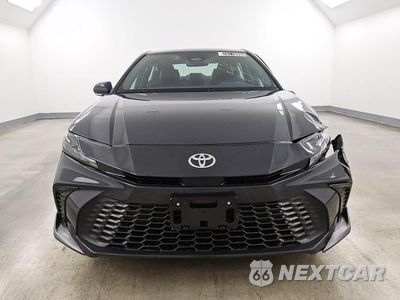 Piąte zdjęcie samochodu w środku: 2026 TOYOTA CAMRY SE VIN:4T1DAACKXTU778980 - miniatura