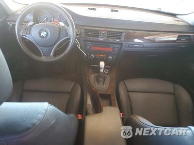 Zdjęcie 8 z 12 samochodu: 2009 BMW 328 I SULEV VIN:WBAPH535X9A437018 - miniatura