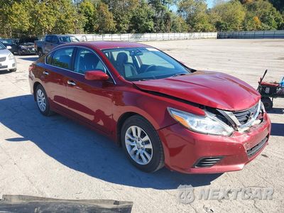 Czwarte zdjęcie samochodu z boku: 2017 NISSAN ALTIMA 2.5 S VIN:1N4AL3AP4HC476695 - miniatura