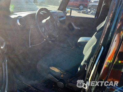 Zdjęcie 8 z 13 samochodu: 2012 JEEP WRANGLER UNLIMITED SAHARA VIN:1C4BJWEG9CL133325 - miniatura