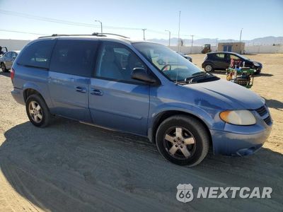 Czwarte zdjęcie samochodu z boku: 2007 DODGE GRAND CARAVAN SXT VIN:2D8GP44L37R180842 - miniatura