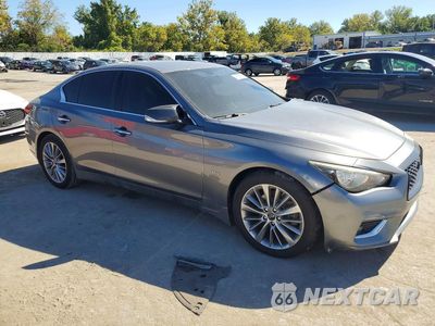 Czwarte zdjęcie samochodu z boku: 2018 INFINITI Q50 3.0T LUXE VIN:JN1EV7AR7JM441845 - miniatura