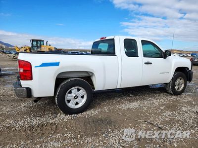 Trzecie zdjęcie samochodu z tyłu: 2011 CHEVROLET SILVERADO K1500 VIN:1GCRKPE32BZ290088 - miniatura