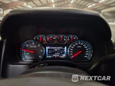 Zdjęcie 9 z 13 samochodu: 2016 CHEVROLET TAHOE K1500 LT VIN:1GNSKBKC2GR337000 - miniatura